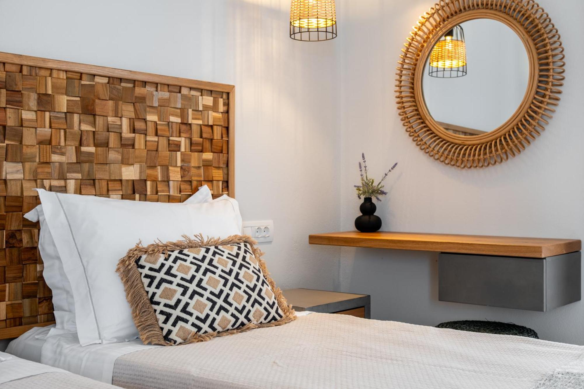 Hotel Sea & Sun Paros Naoussa Esterno foto