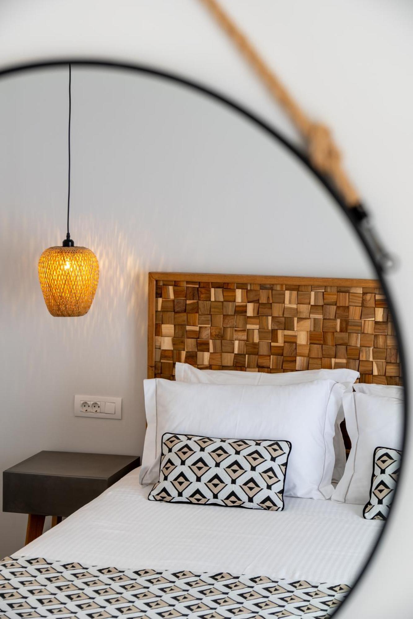 Hotel Sea & Sun Paros Naoussa Esterno foto