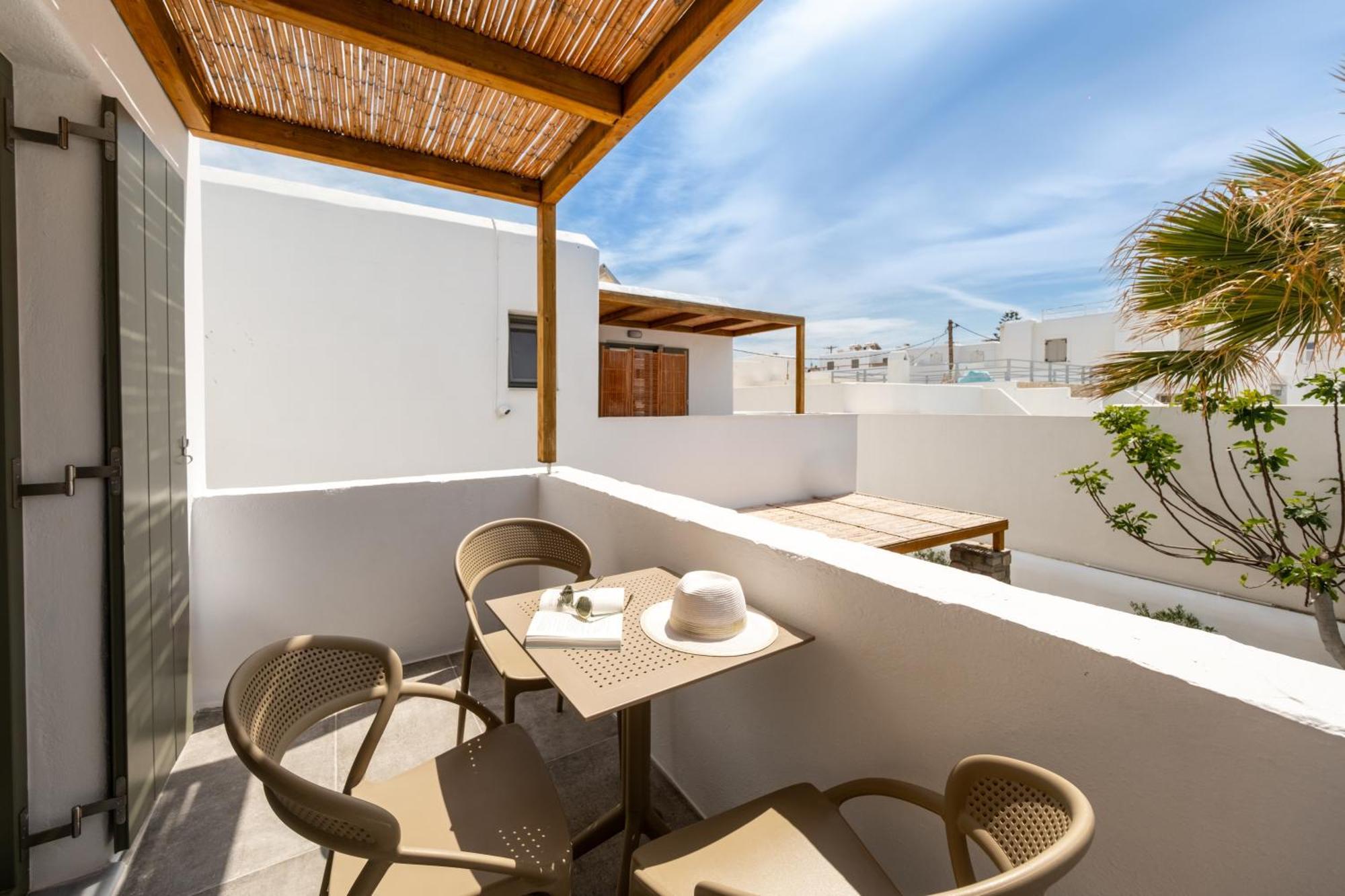 Hotel Sea & Sun Paros Naoussa Esterno foto