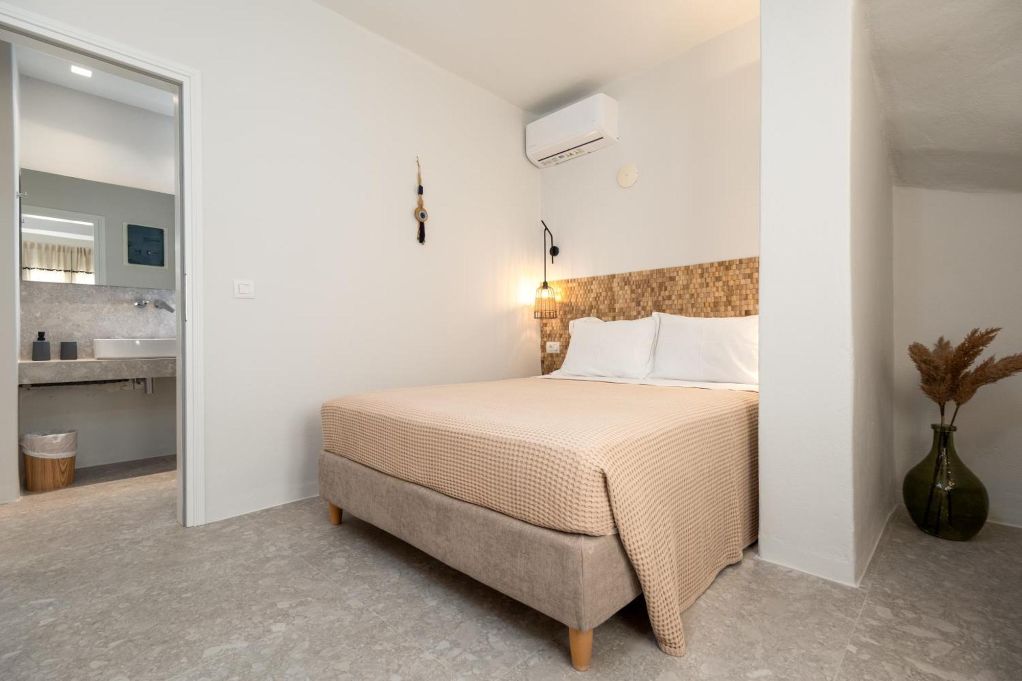 Hotel Sea & Sun Paros Naoussa Esterno foto