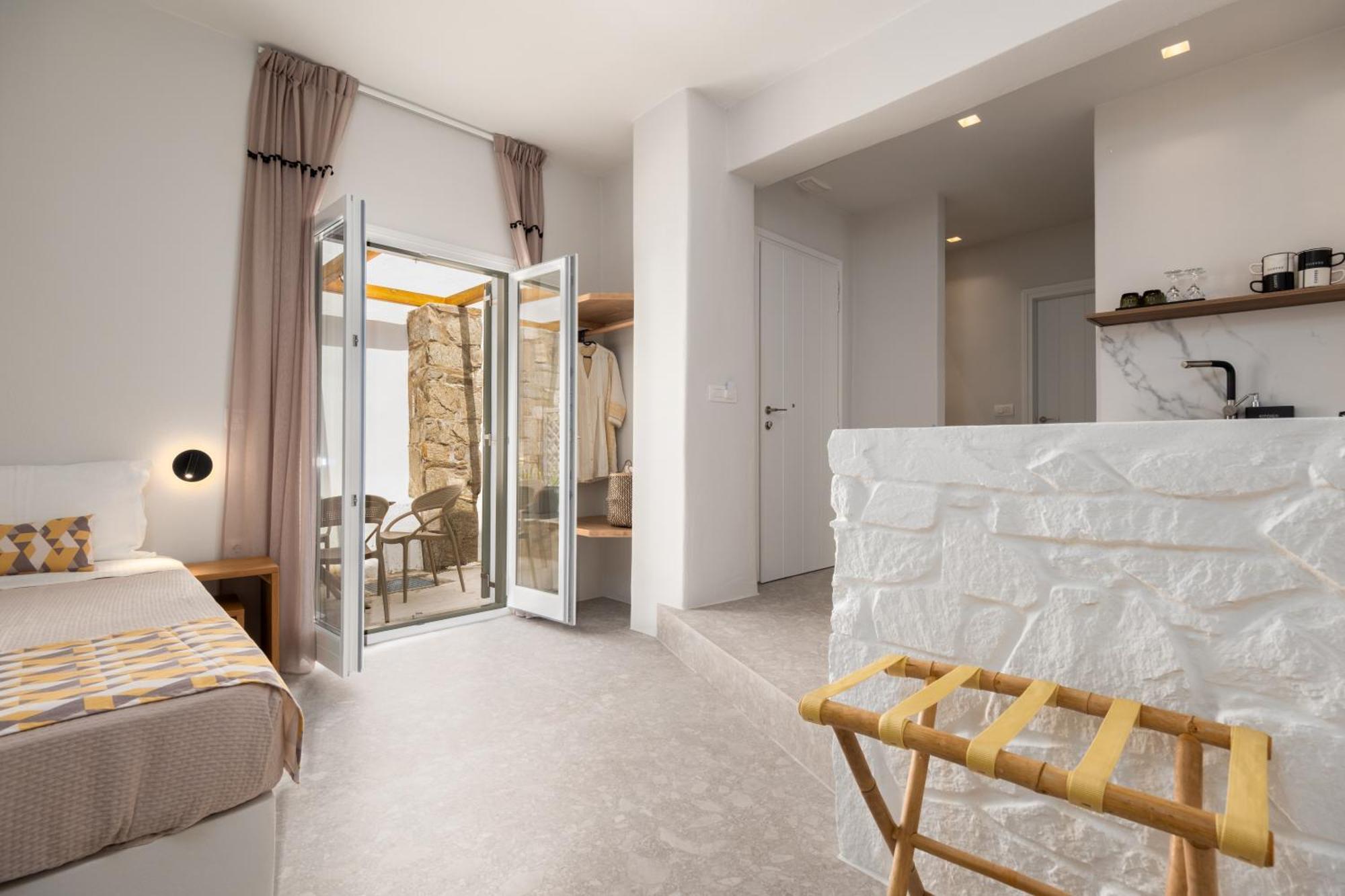 Hotel Sea & Sun Paros Naoussa Esterno foto